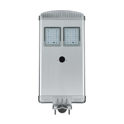 DC 12.8V السيارات كثافة التحكم بالطاقة الشمسية بقيادة شارع الخفيفة 40 وات LifePO4 البطارية